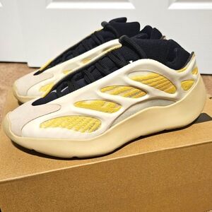 Adidas Yeezy 700 V3 Safflower Men 6